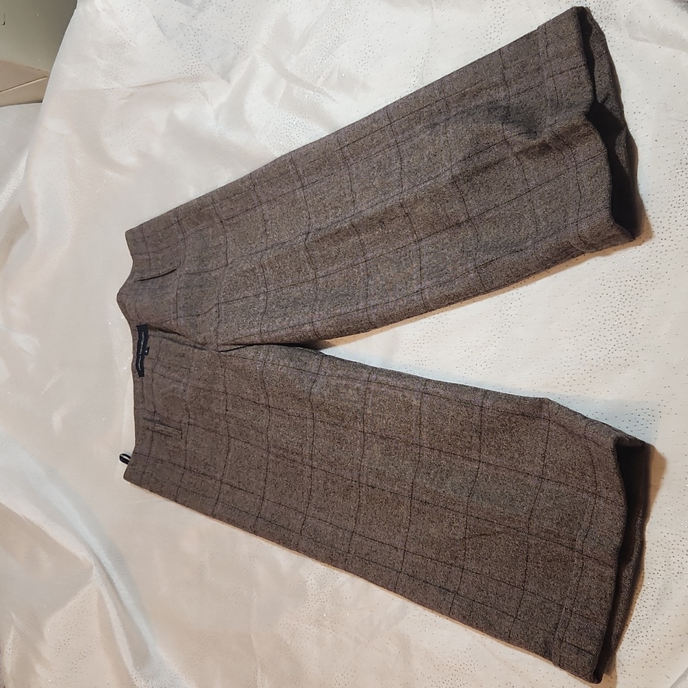 French connection Capri pants for women's size 6